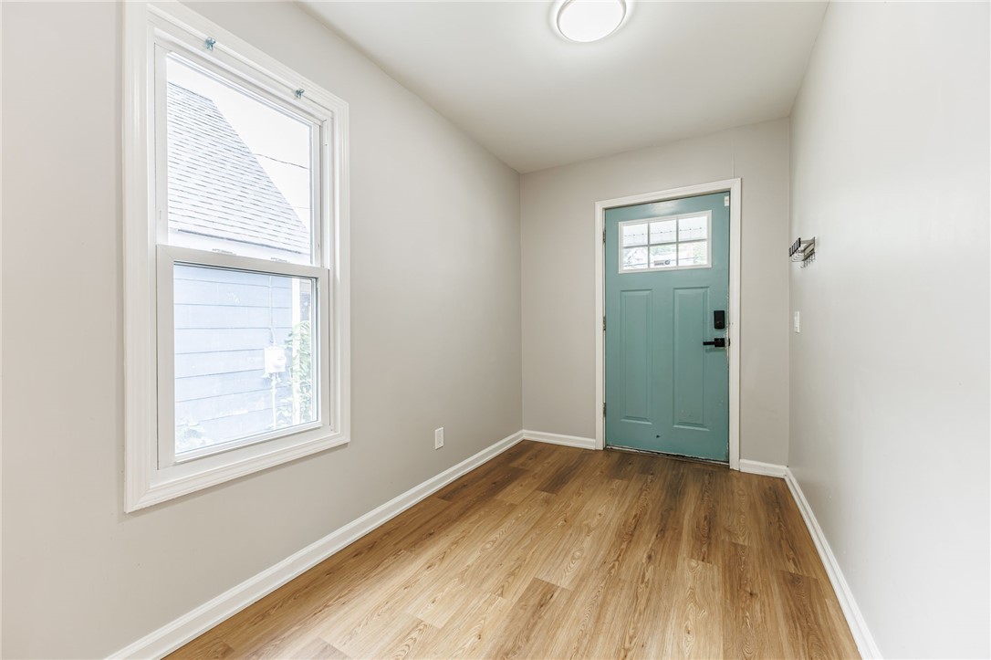 197 Cottage Street Rochester, NY 14608 - Photo 5 of 25 Gallery Image 5