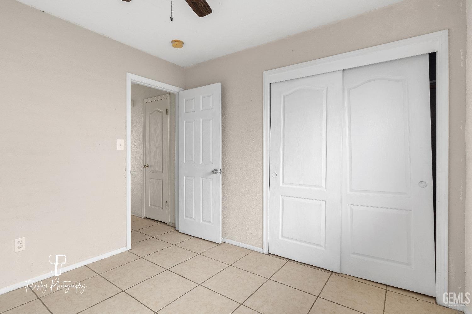 Undisclosed Address Bakersfield, CA 93313 - Photo 14 of 27 a view of an entryway