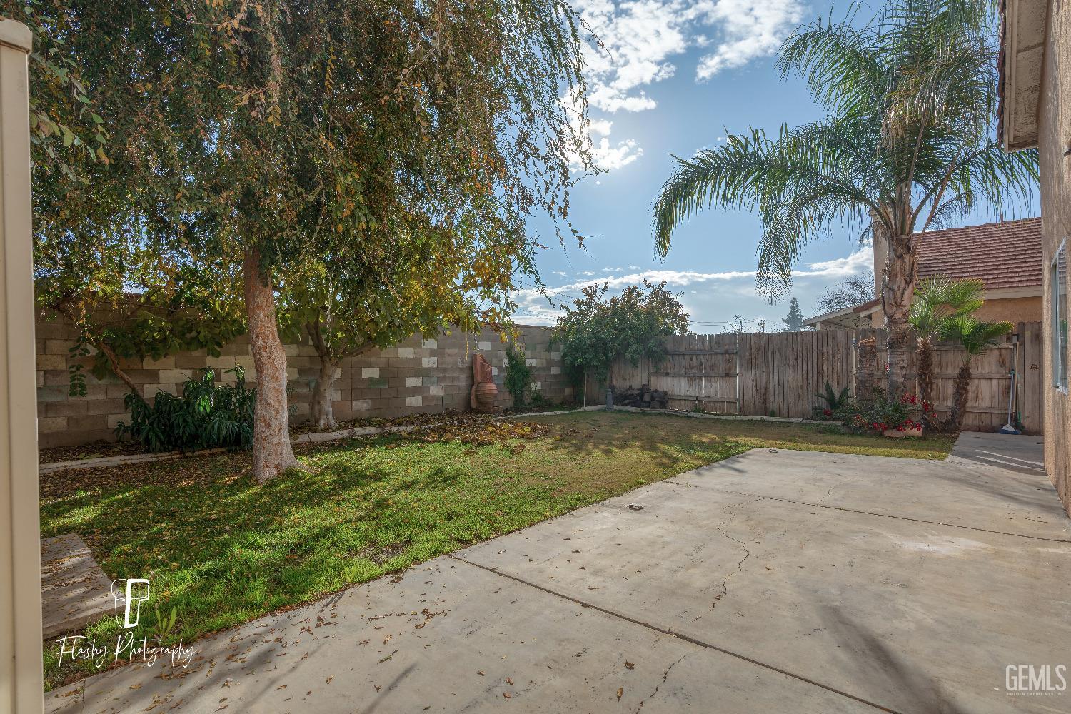 Undisclosed Address Bakersfield, CA 93313 - Photo 23 of 27 a view of a backyard