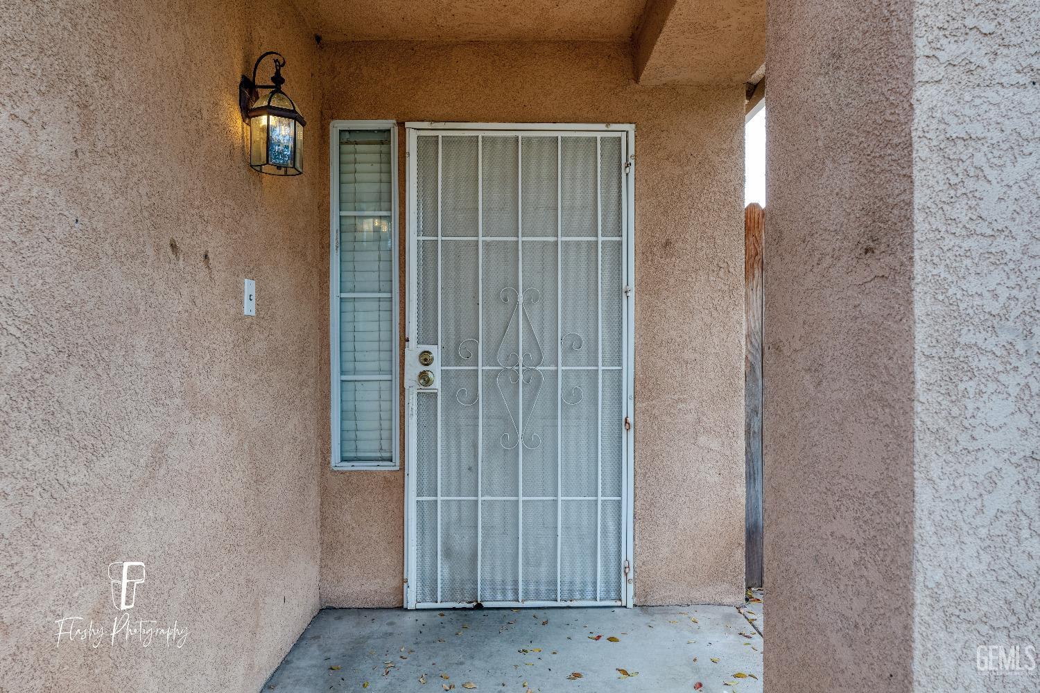 Undisclosed Address Bakersfield, CA 93313 - Photo 4 of 27