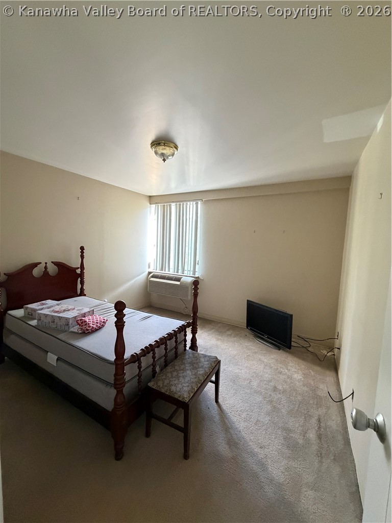 1800 Roundhill Road, Unit 406 Charleston, WV 25314 - Photo 8 of 8 Gallery Image 8