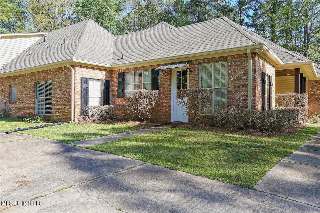 624 Falon Way Brandon, MS 39047 - Photo 4 of 41 04-624 Falon Way