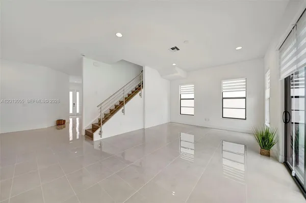 $7,000 | 1454 Southwest 23rd Street, Fort Lauderdale, FL 33315