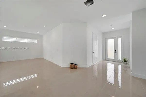 $7,000 | 1454 Southwest 23rd Street, Fort Lauderdale, FL 33315