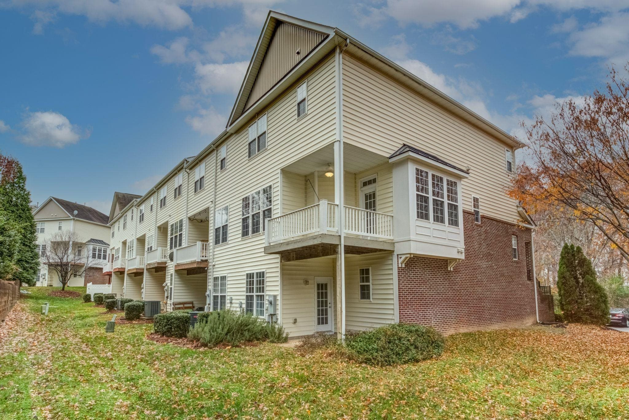5451 Crescentview Parkway Raleigh, NC 27606 - Photo 21 of 24 Photo 22