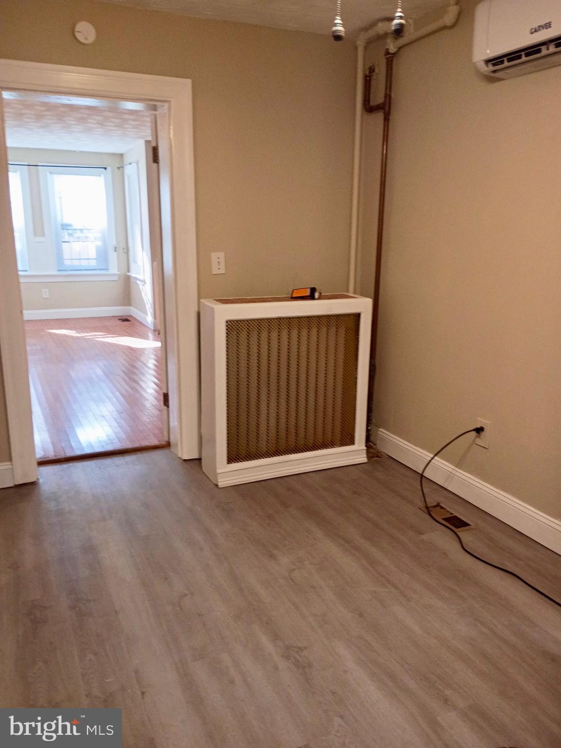 514 11th Street Southeast, Unit B Washington, DC 20003 - Photo 8 of 9