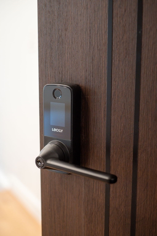 11 Boynton Street, Unit 104 Swampscott, MA 01907 - Photo 11 of 42