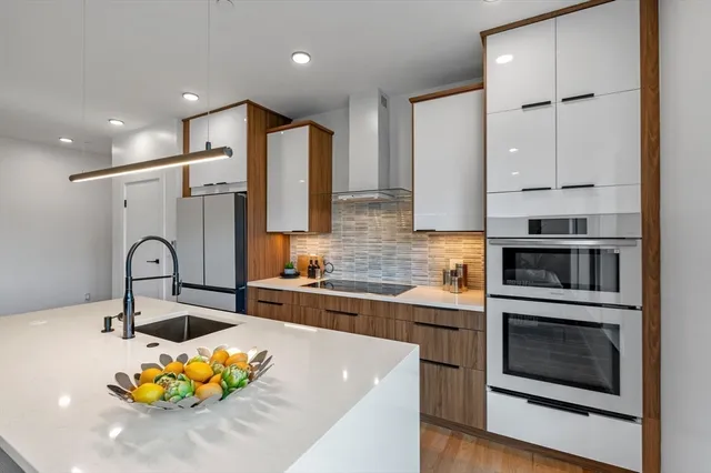 $749,000 | 11 Boynton Street, Unit 104, Swampscott, MA 01907