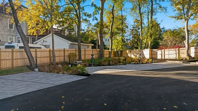 $749,000 | 11 Boynton Street, Unit 104, Swampscott, MA 01907