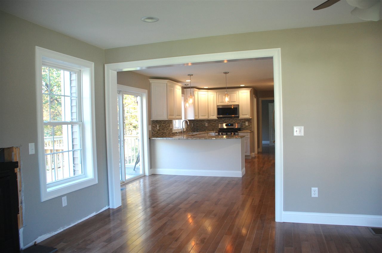 21 Danville Road Hampstead, NH 03826 - Photo 9 of 27 Gallery Image 9