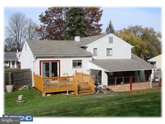 1223 Slight Road Warminster, PA 18974 - Photo 2 of 12 Exterior Back