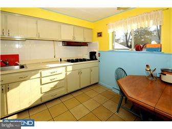 1223 Slight Road Warminster, PA 18974 - Photo 7 of 12 Kitchen