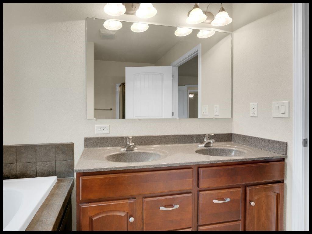 560 Northeast 115th Road Knob Noster, MO 65336 - Photo 29 of 56 Gallery Image 29