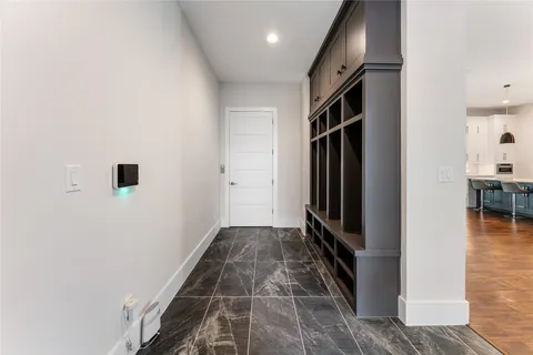 $2,099,000 | 3202 Glen Haven Boulevard, Houston, TX 77025