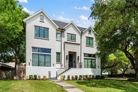 $2,099,000 | 3202 Glen Haven Boulevard, Houston, TX 77025