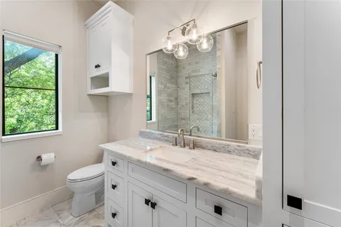 $2,099,000 | 3202 Glen Haven Boulevard, Houston, TX 77025