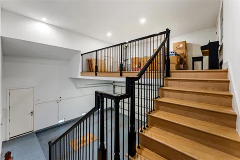 $2,099,000 | 3202 Glen Haven Boulevard, Houston, TX 77025