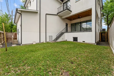 $2,099,000 | 3202 Glen Haven Boulevard, Houston, TX 77025