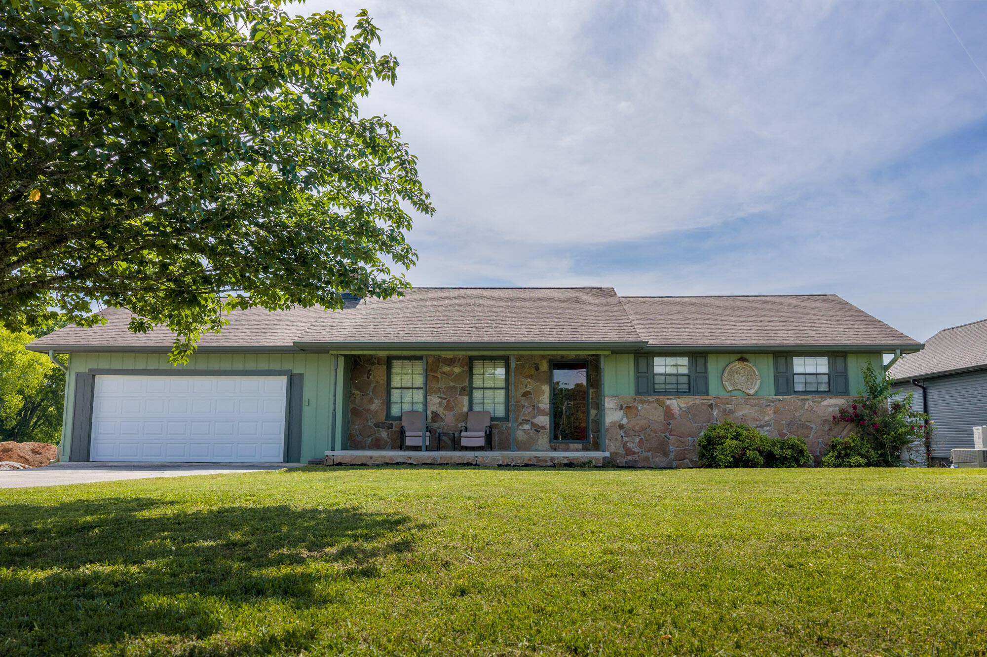 532 Housley Circle Dayton, TN 37321 - Photo 13 of 43 532-housley-cir-2