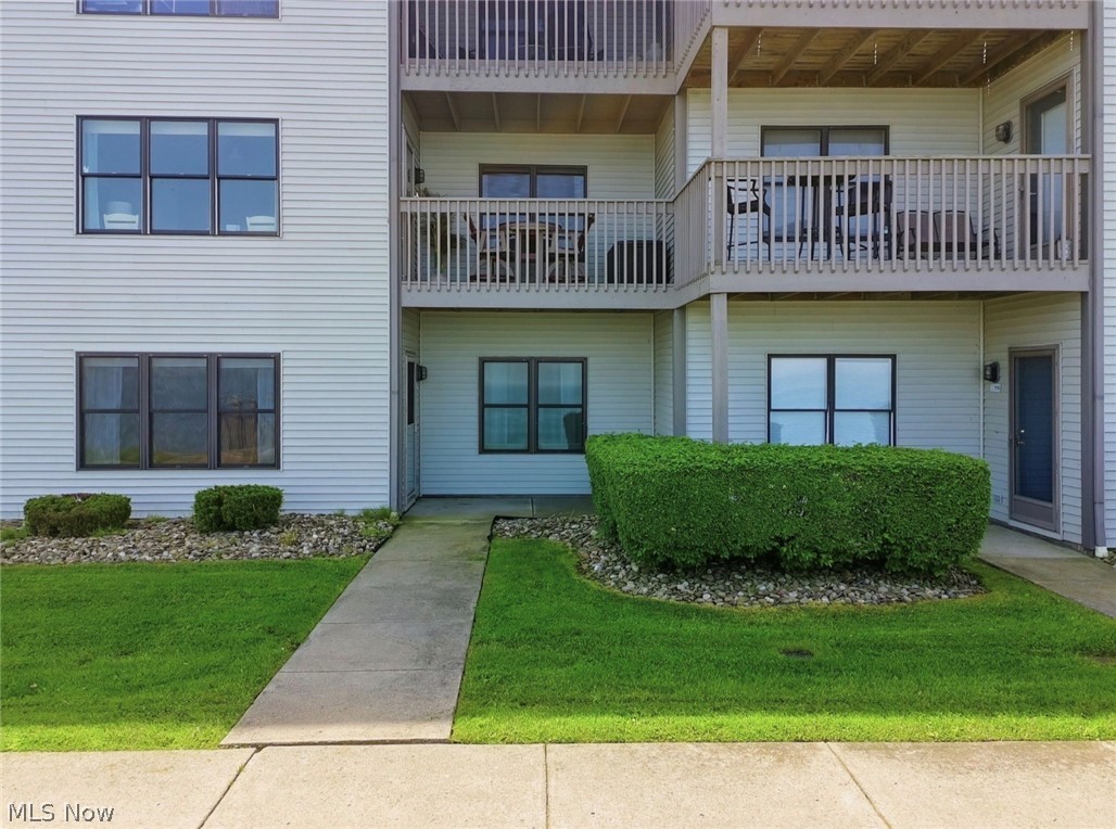 5237 Lake Road West, Unit 1107 Ashtabula, OH 44004 - Photo 2 of 25