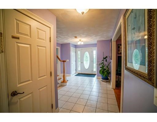 18 Cobblestone Way Billerica, MA 01862 - Photo 11 of 30 a view of entryway with livingroom