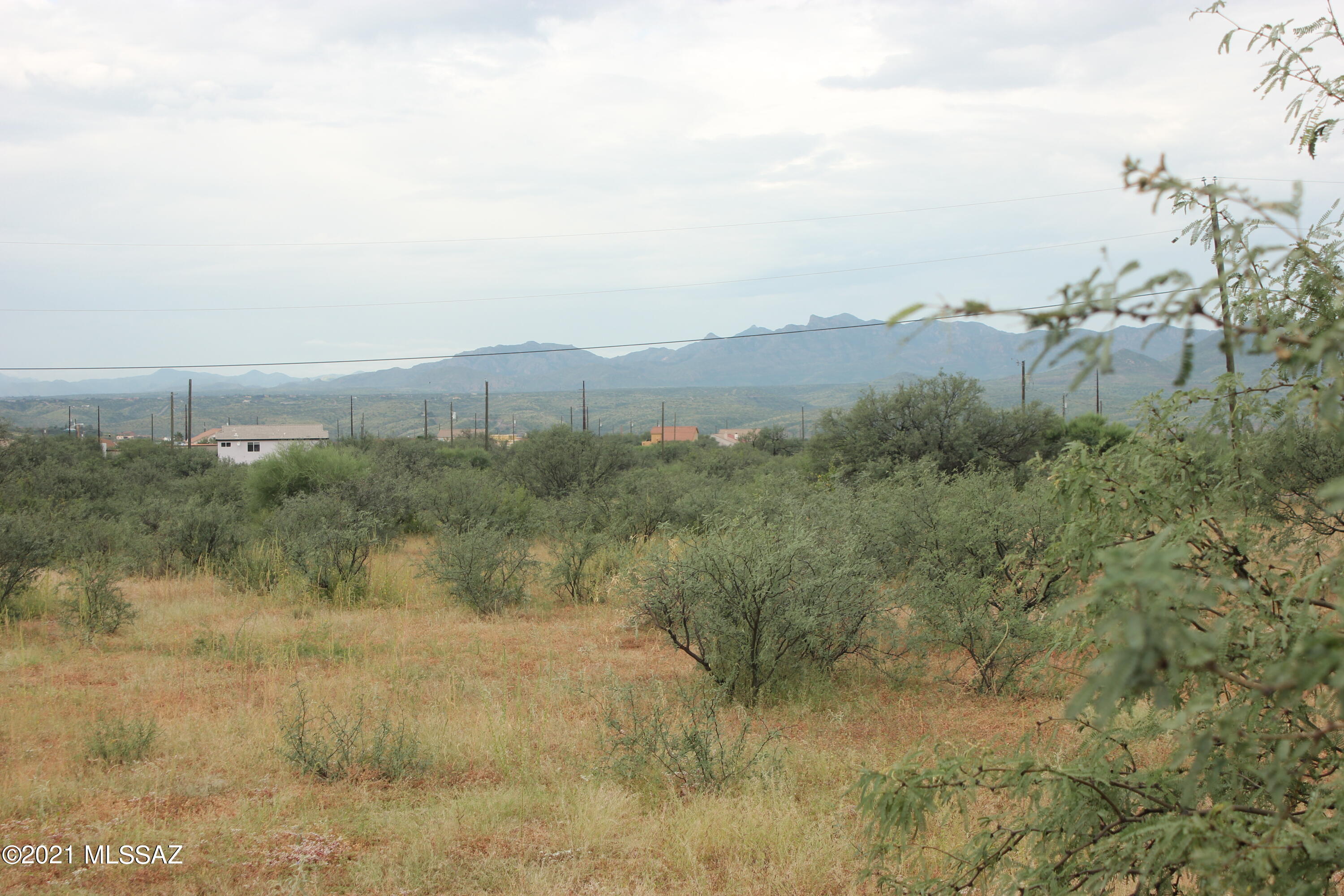 1880 Circulo Colombia, Unit 208 Rio Rico, AZ 85648 - Photo 3 of 3