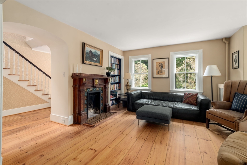 25 Farm Road Sherborn, MA 01770 - Photo 12 of 42 Gallery Image 12