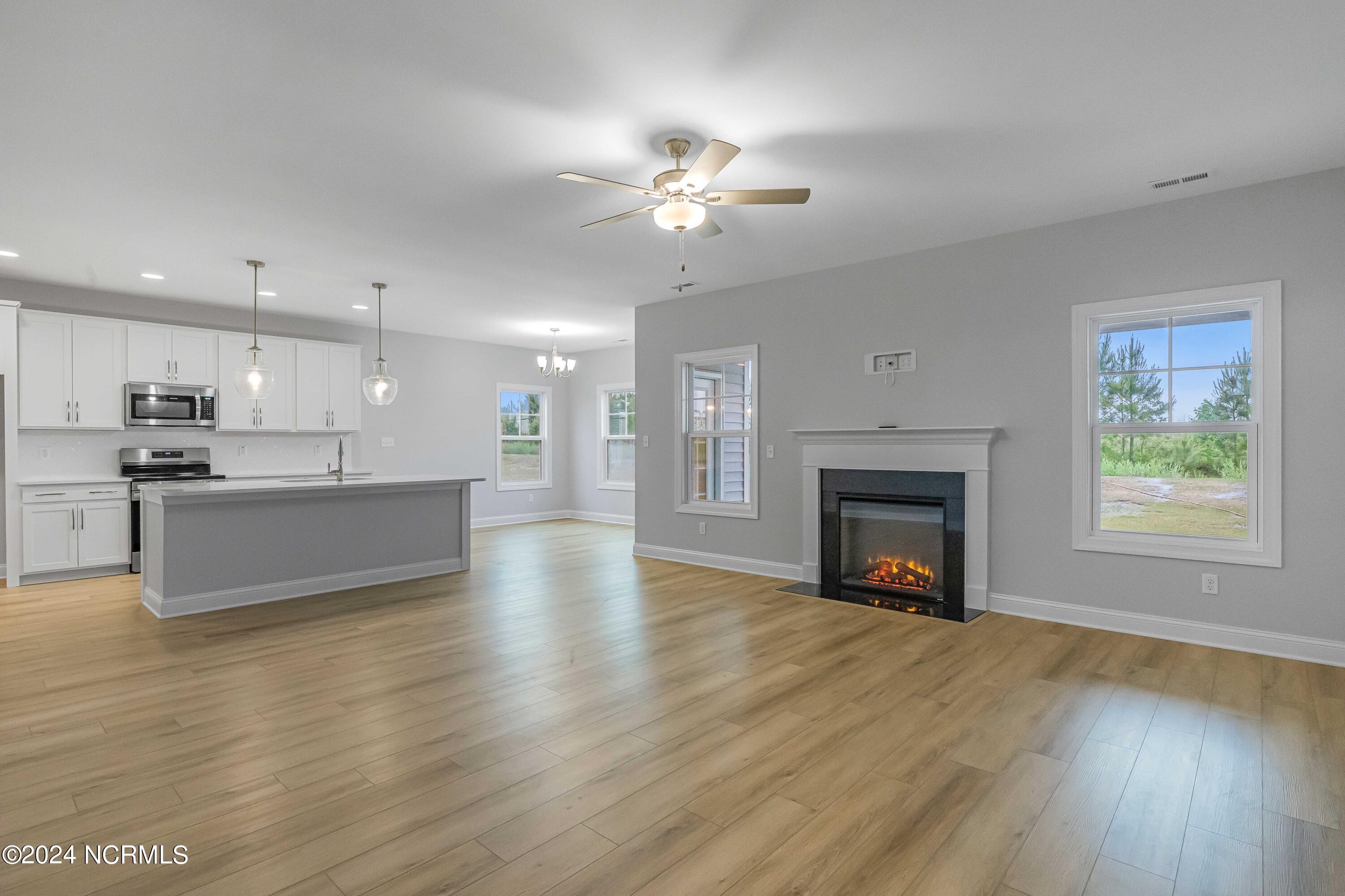 230 Clear View School Road Jacksonville, NC 28540 - Photo 12 of 33 Hayden Place 18-11