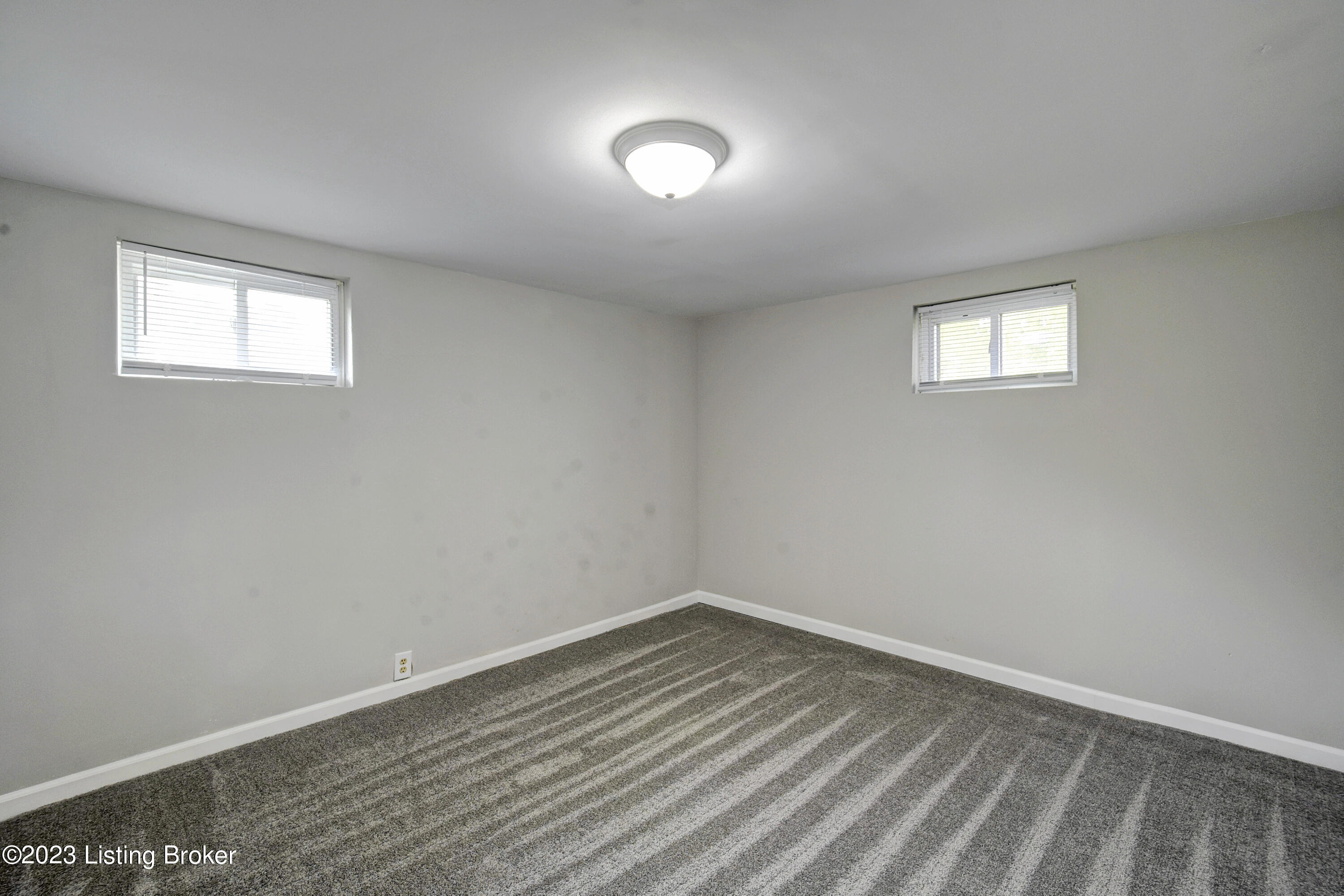 4400 Dover Road Louisville, KY 40216 - Photo 26 of 30 _DSC3503_5_6