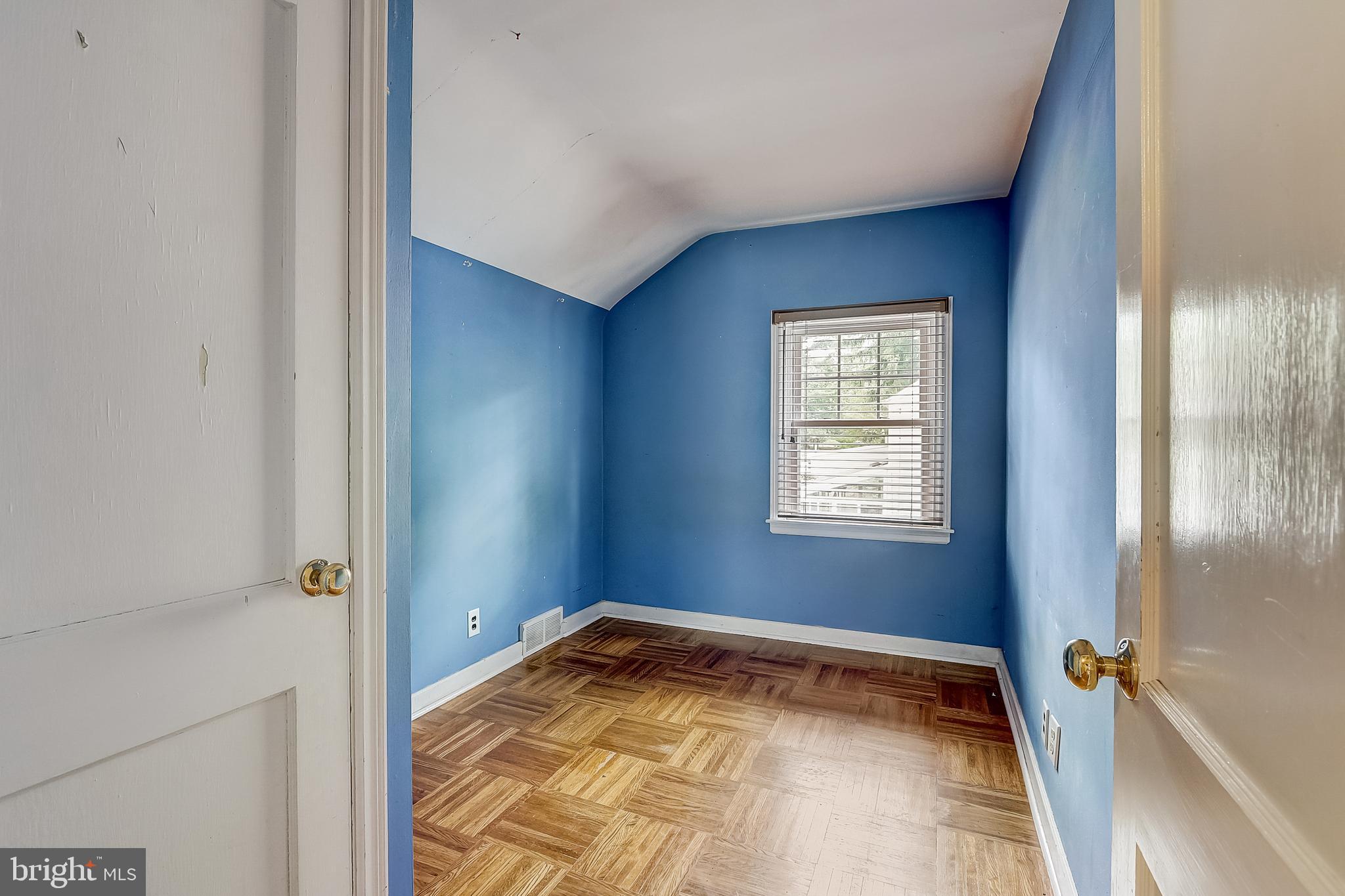 78 Newtown Road Warminster, PA 18974 - Photo 23 of 29