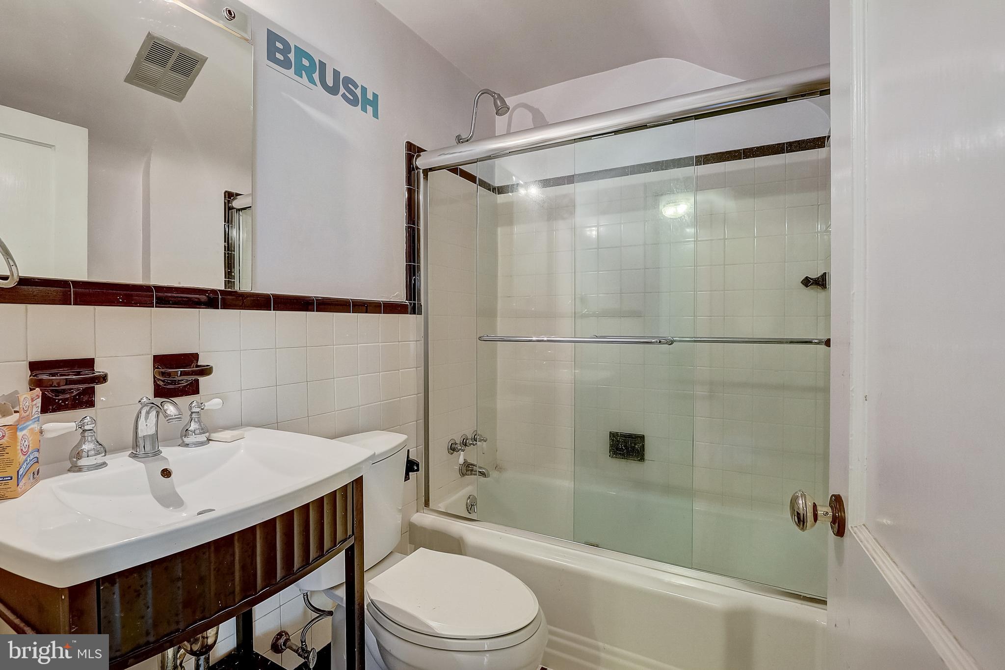 78 Newtown Road Warminster, PA 18974 - Photo 25 of 29