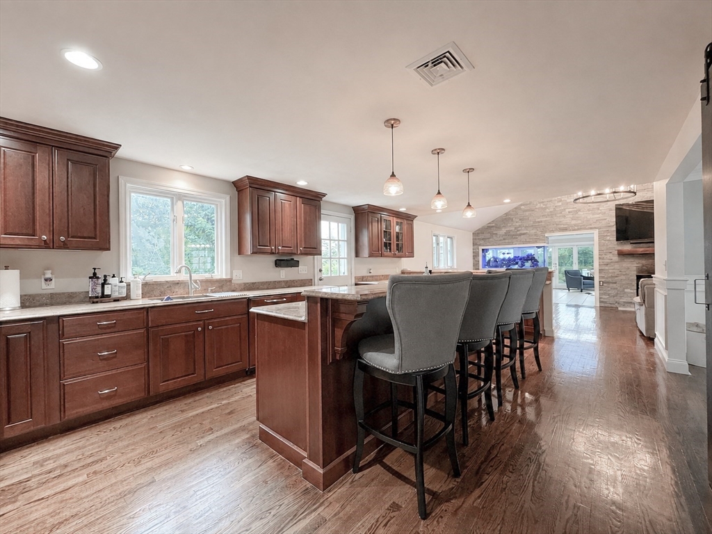 41 East Street Georgetown, MA 01833 - Photo 15 of 40 Gallery Image 15