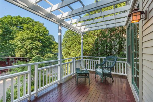 15 Vassar Road Marblehead, MA 01945 - Photo 3 of 27 Gallery Image 3