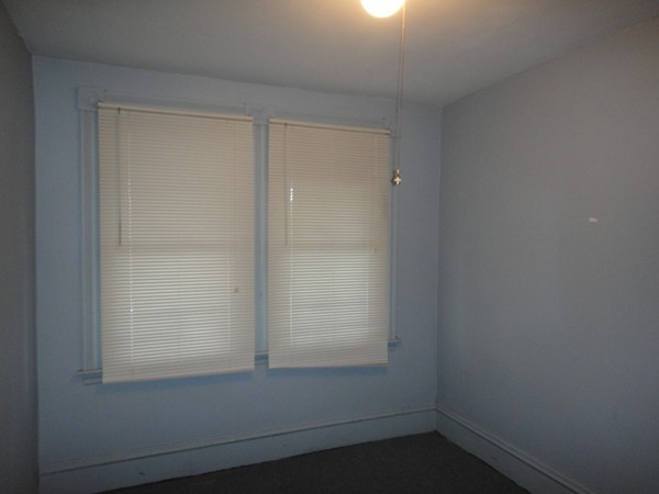 89 Spring Street Fairhaven, MA 02719 - Photo 20 of 27