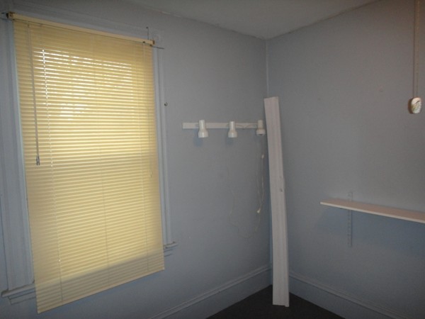 89 Spring Street Fairhaven, MA 02719 - Photo 21 of 27 a bathroom with a window