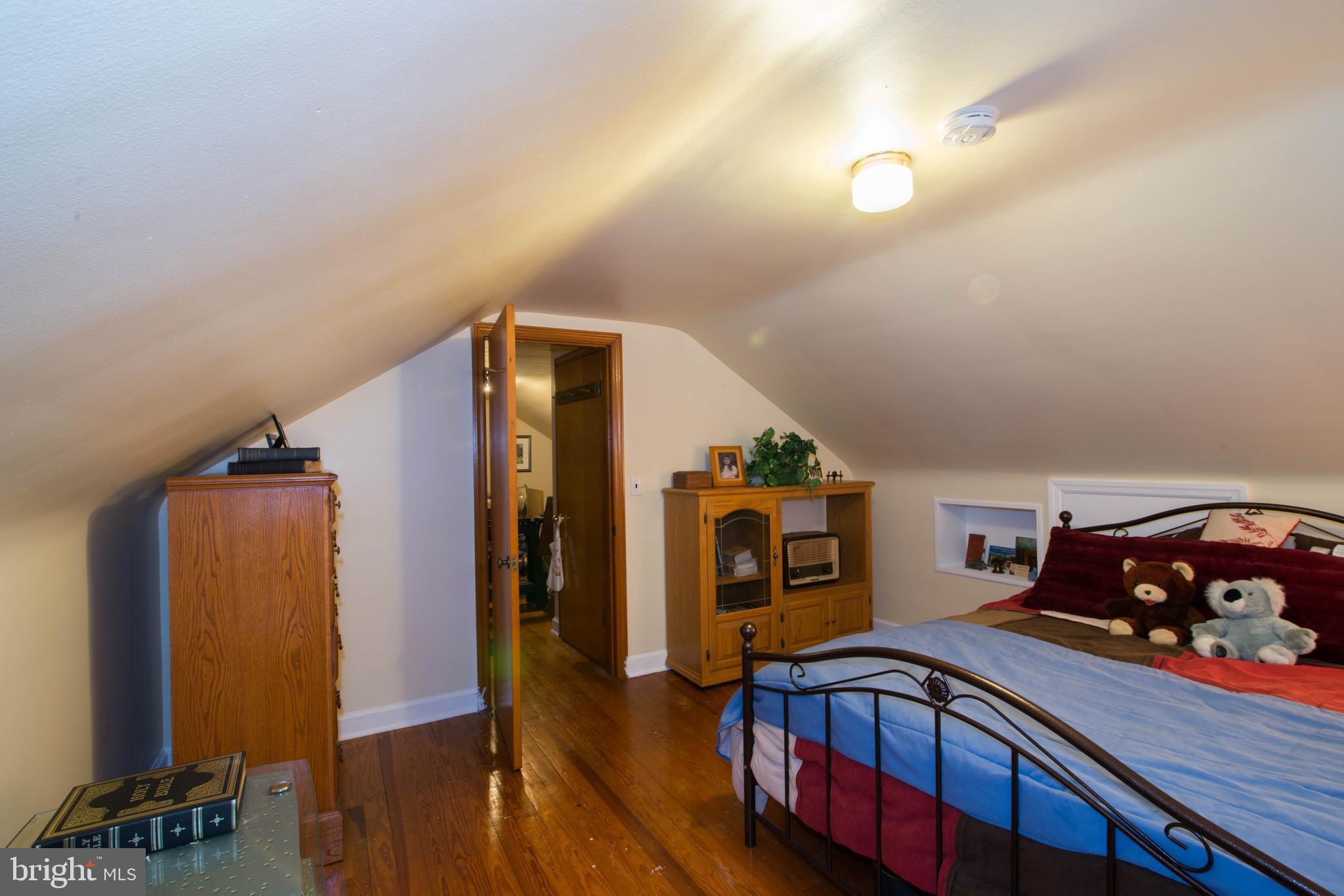 6616 Livingston Road Oxon Hill, MD 20745 - Photo 25 of 35 Bedroom
