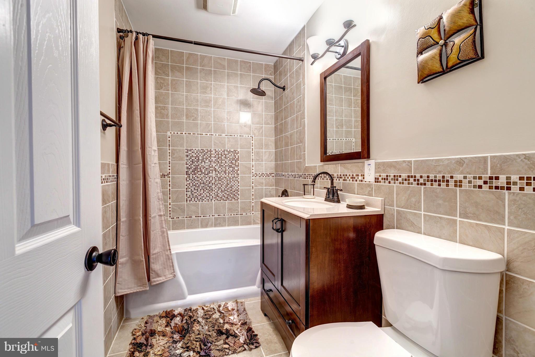 8417 Billson Road Randallstown, MD 21133 - Photo 15 of 29 Custom Designed Bath