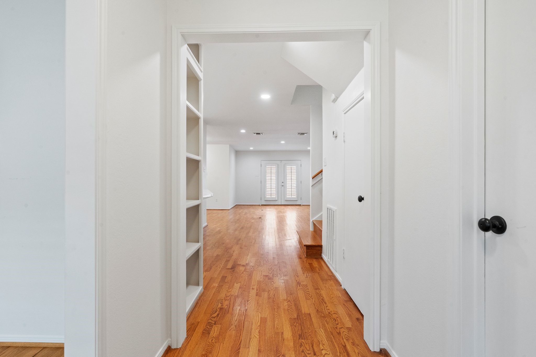 727 Bunker Hill Road, Unit 15 Houston, TX 77024 - Photo 38 of 45