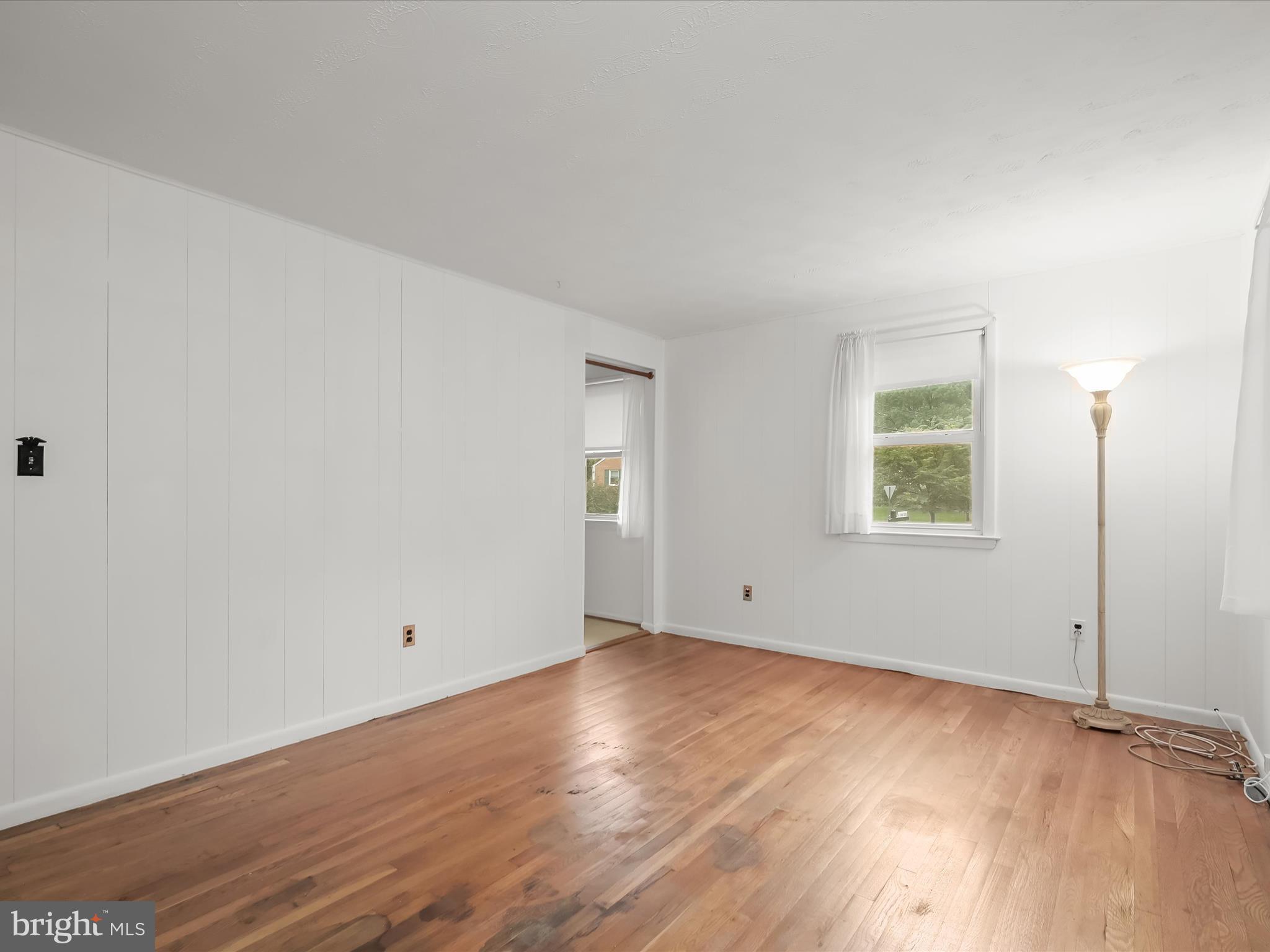 16010 Jerald Road Laurel, MD 20707 - Photo 17 of 42 Family Room
