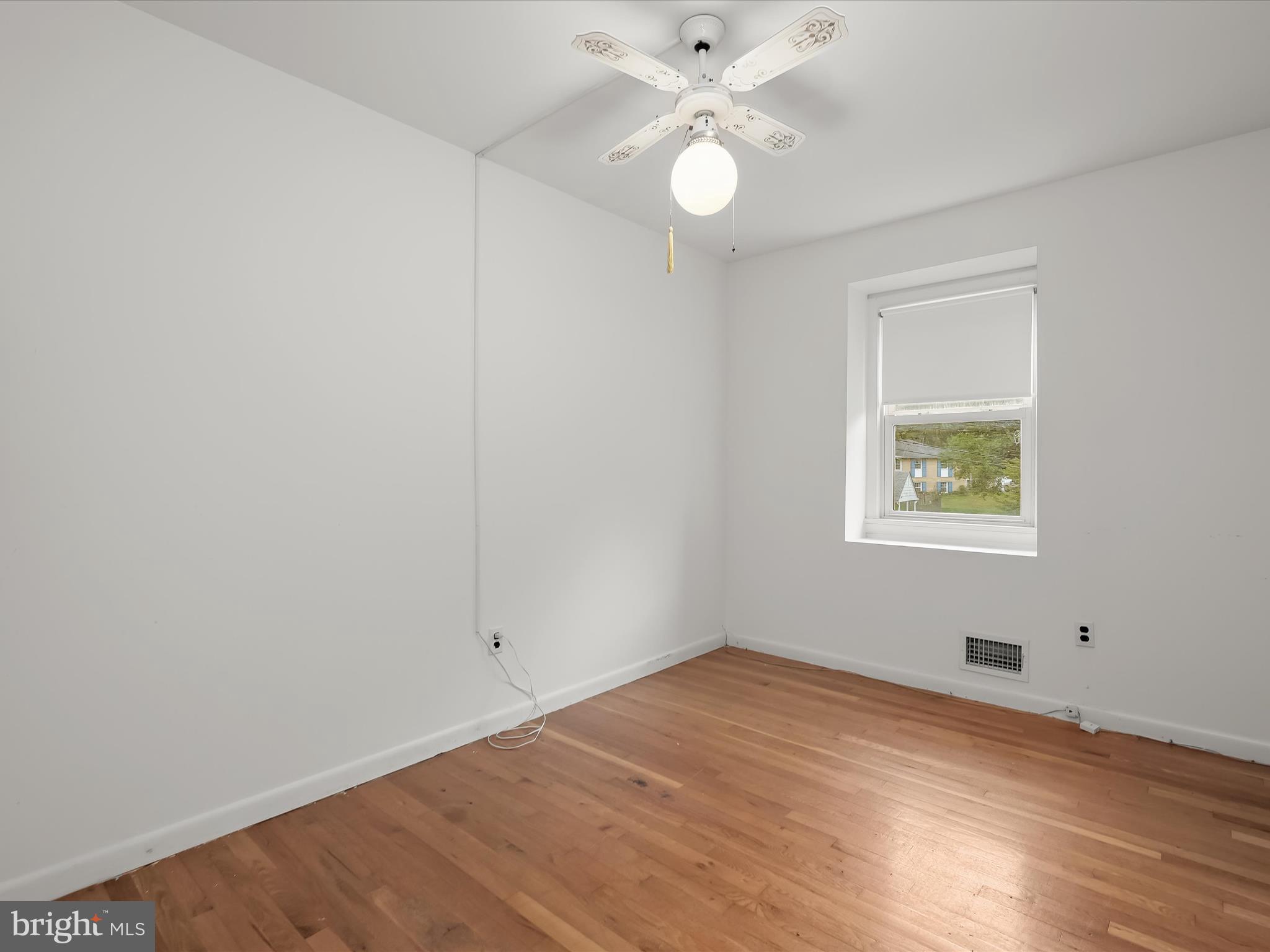 16010 Jerald Road Laurel, MD 20707 - Photo 25 of 42 Bedroom 2