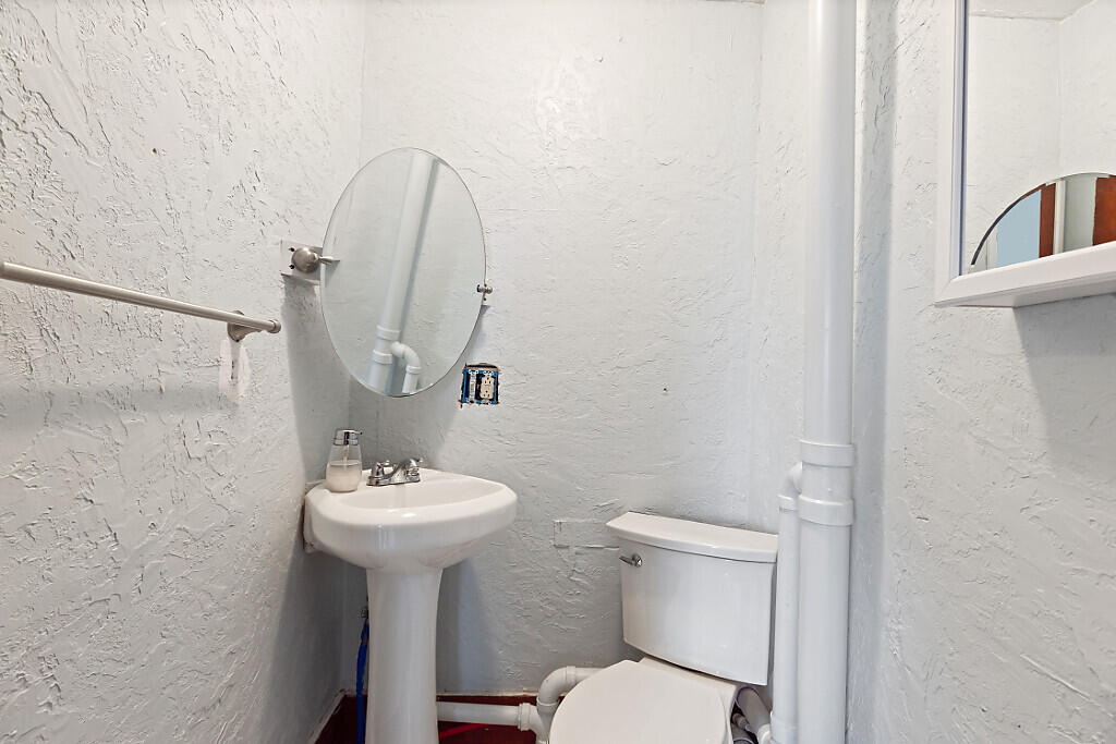1135 East Pittston Road Pittston, ME 04345 - Photo 62 of 111 94_BP5A1296_DxO_mls