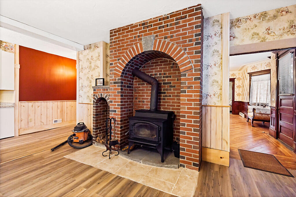 1135 East Pittston Road Pittston, ME 04345 - Photo 8 of 111 33_BP5A1479_DxO_mls