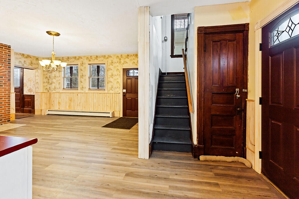 1135 East Pittston Road Pittston, ME 04345 - Photo 10 of 111 40_BP5A1458_DxO_mls