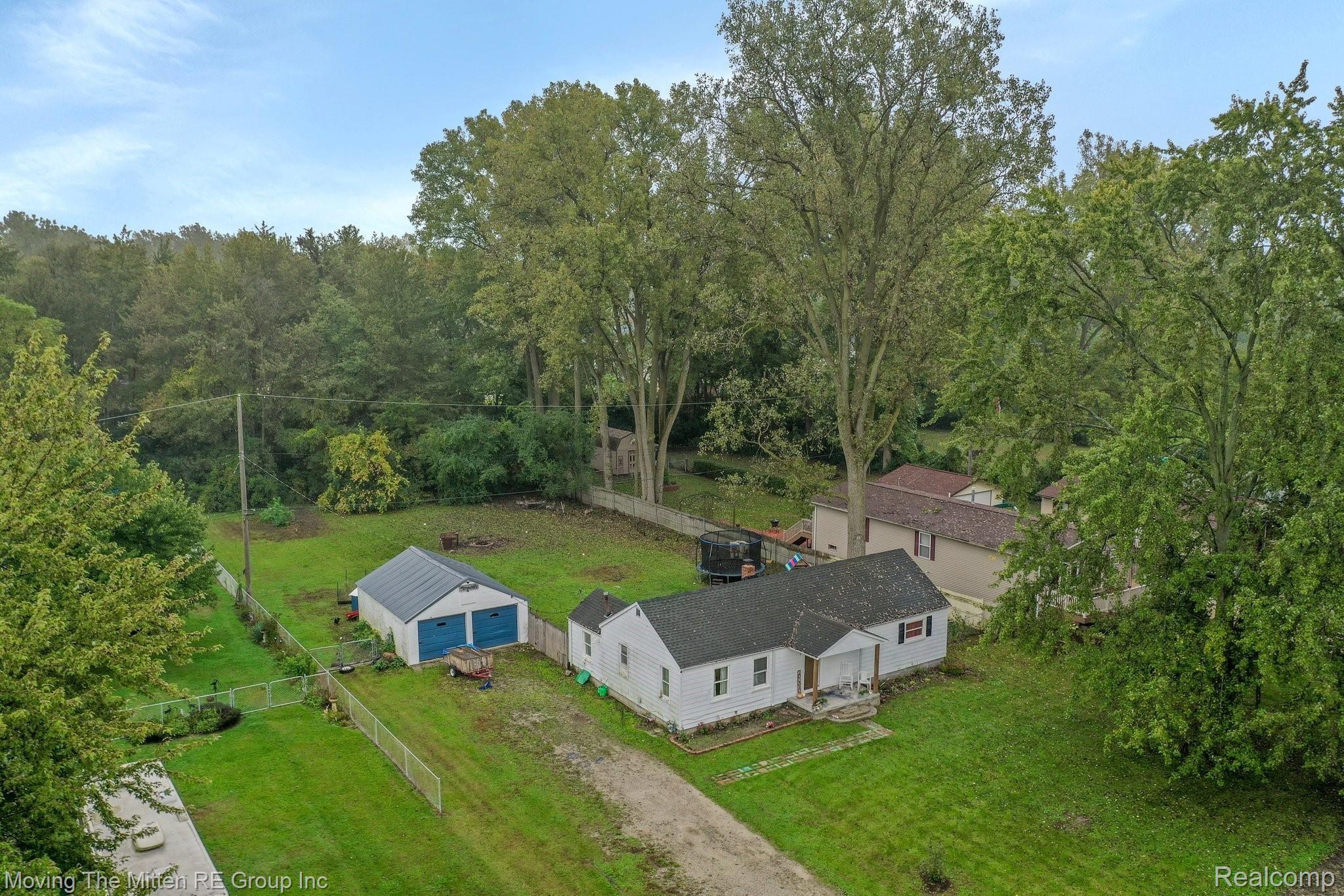 14117 Sheldon Road Belleville, MI 48111 - Photo 9 of 31 m9.jpg