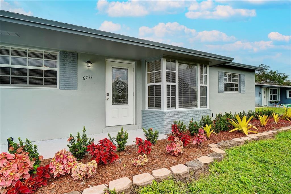 6711 Northwest 8th Street Margate, FL 33063 - Photo 3 of 25