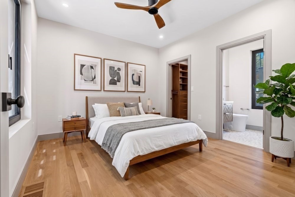32 McKone Street Boston, MA 02122 - Photo 4 of 36