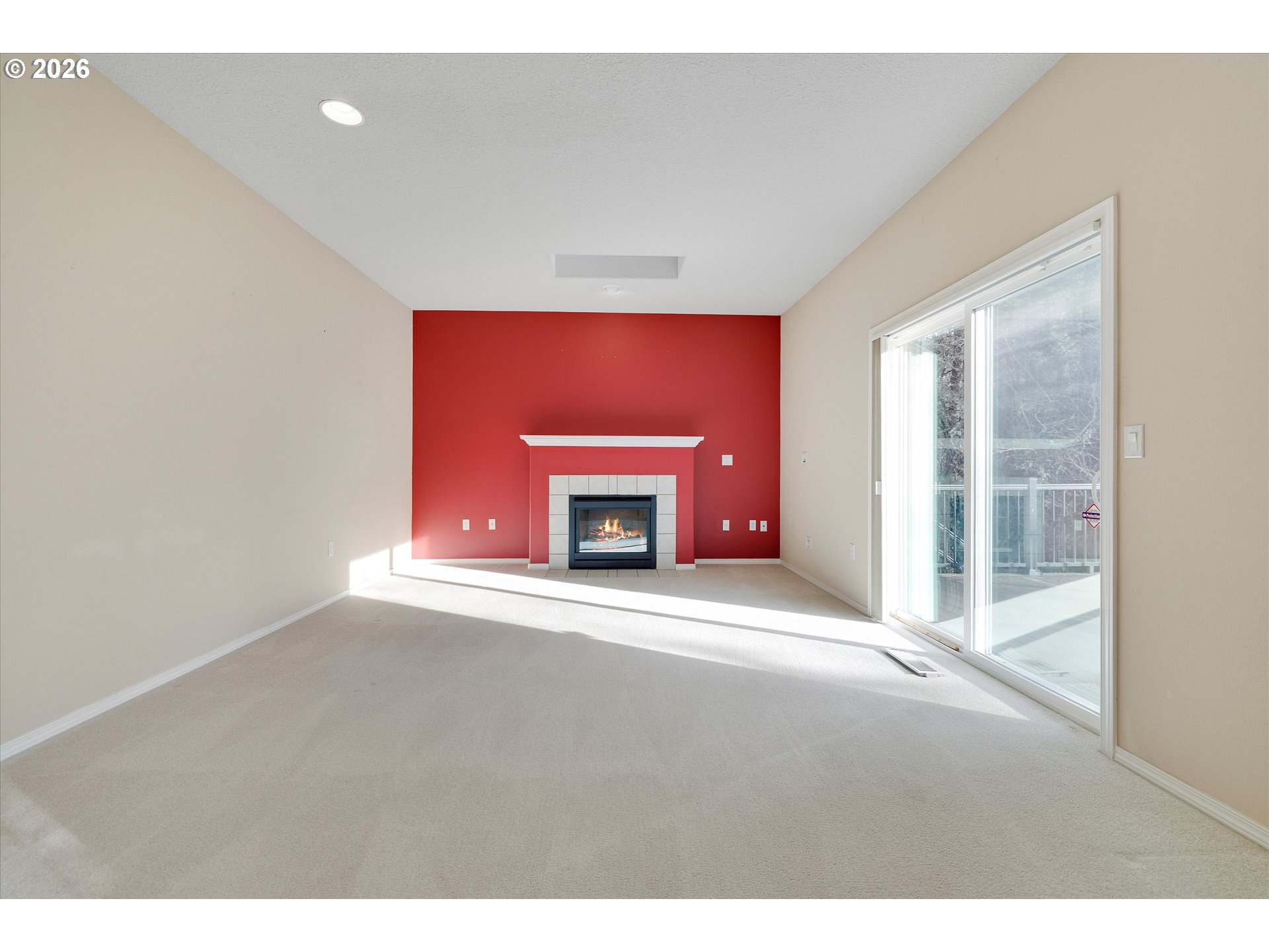 4402 Southwest Palatine Street Portland, OR 97219 - Photo 14 of 36