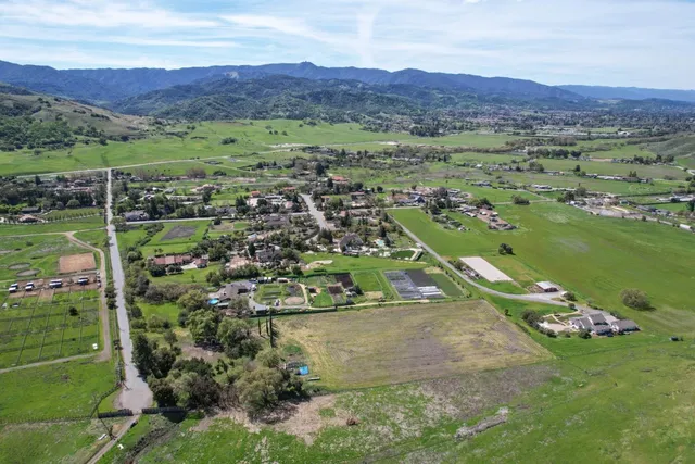 $1,850,000 | 21951 Shillingsburg Avenue, San Jose, CA 95120