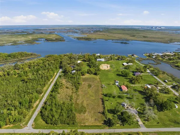 $295,000 | Tbd Oak Lane, Hackberry, LA 70645