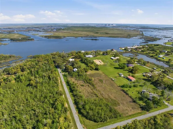 $295,000 | Tbd Oak Lane, Hackberry, LA 70645